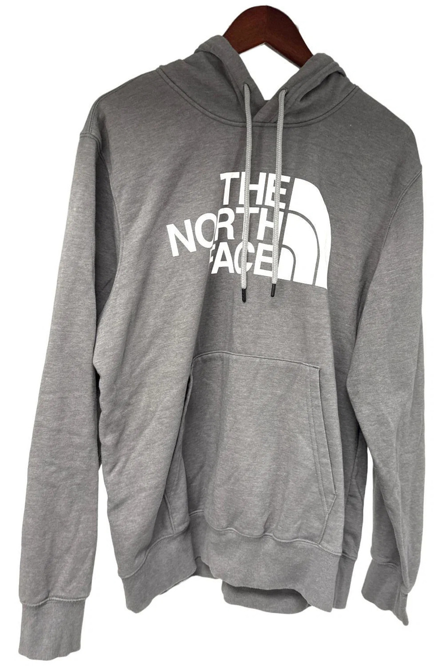 The North Face Men's Half Dome Pullover Long-Sleeve Hoodie Lt Gray